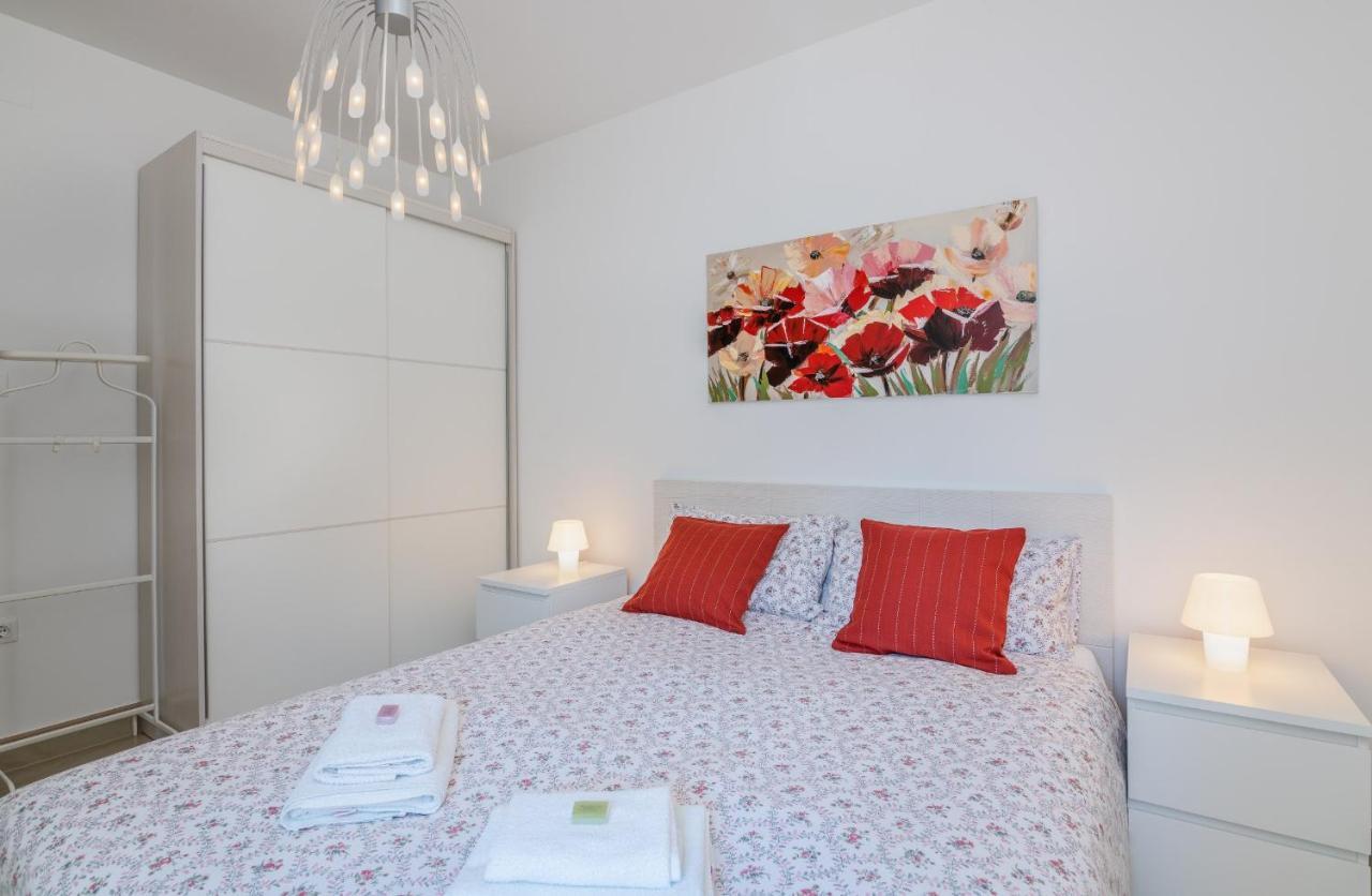 Ada Apartment *
