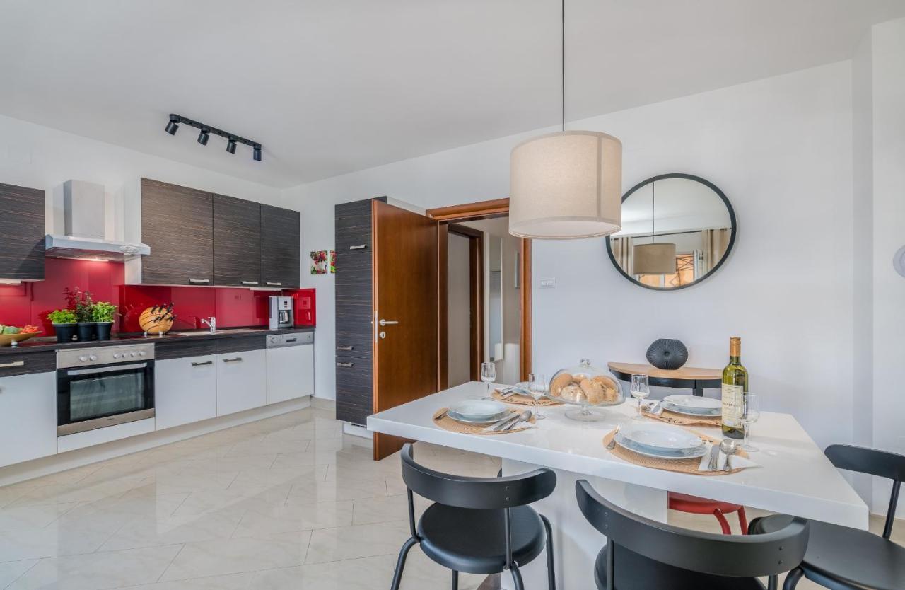 Apartment Ada *